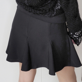 "Klonie" mini skirt