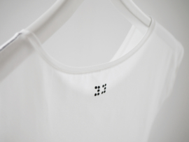 "Braille I" top