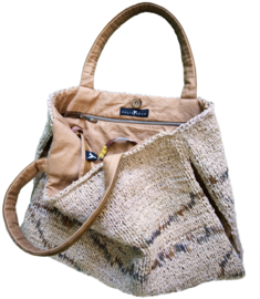 "Nihal" hand knit cotton bag