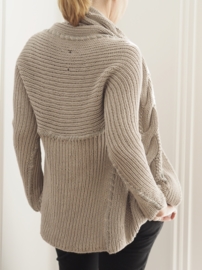 "Areto" handknit cardigan