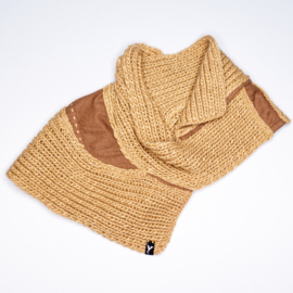 "Scheat" hand knit cowl