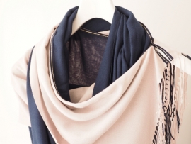 "Capra II" cashmere scarf / wrap