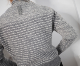 "Desdemona" redesign wool sweater