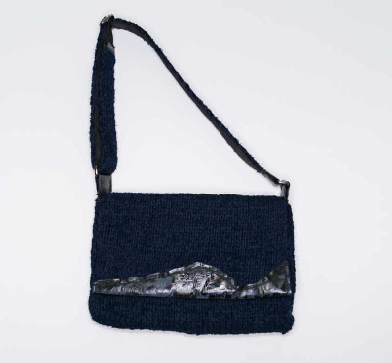 "Alphard" hand knit bag