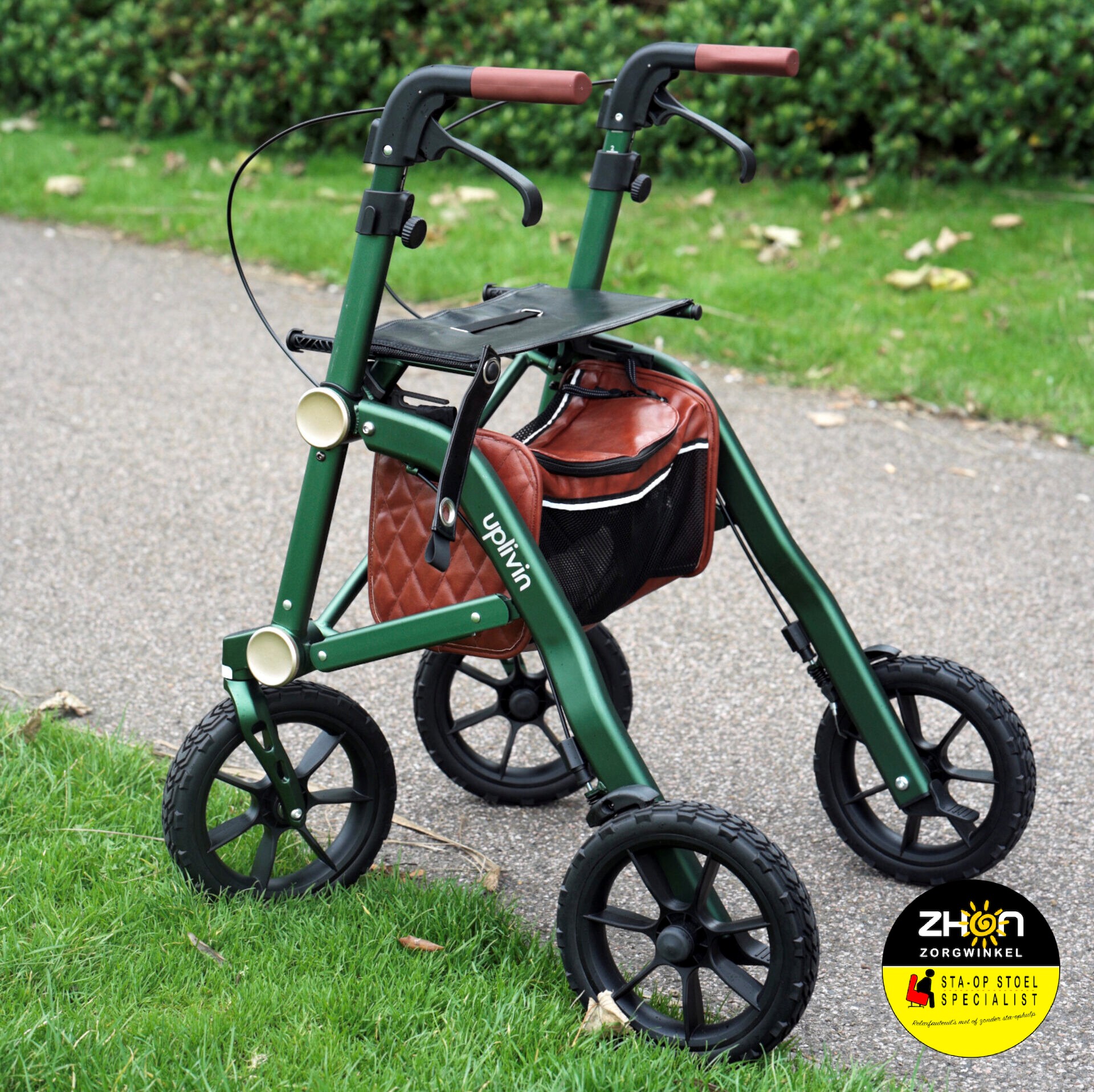 Trive All Terrain rollator - Compacte dubbel plooibare offroad rollator