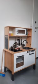 Ikea keukentje van Joni