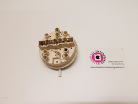 Niveauregelaar wasmachine Aeg
