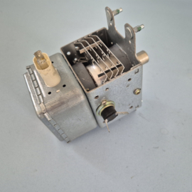 Straalunit/Magnetronbuis 2M216H DW