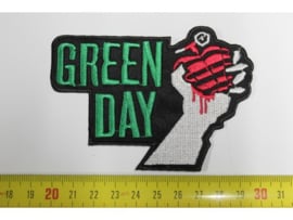 GREENDAY - AMERICAN IDIOT ( DIFFERENT )