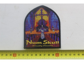 NUM SKULL - RITUALLY ABUSED ( BLACK BORDER ) WOVEN