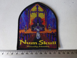NUM SKULL - RITUALLY ABUSED ( BLACK BORDER ) WOVEN