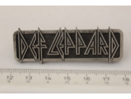 DEF LEPPARD - NAME LOGO ( DIFFERENT )