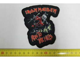 IRON MAIDEN - RUN TO THE HILLS ( PRINT )