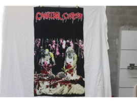 CANNIBAL CORPSE - BUTCHERED AT BIRTH ( DIFFERENT )