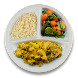 Veg. curry met kikkererwten witte rijst, zomerse groentemix
