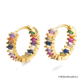 Kleine hoops oorringen 14K goldplated met gekleurde steentjes