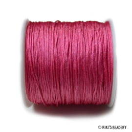 1 meter  fuchsia macrame nylon koord 0.8mm