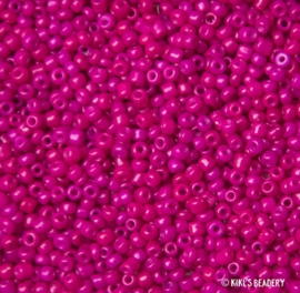 10 gram Rocailles 2mm fuchsia