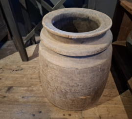 Nepalese pot