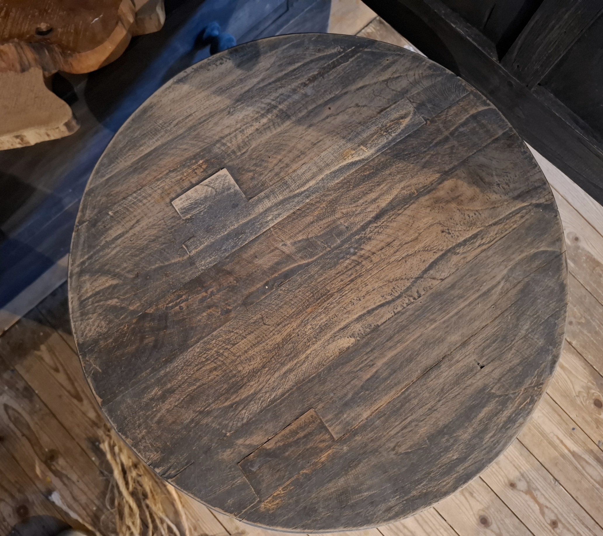 Bijzettafeltje rond