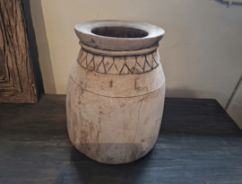 Nepalese pot