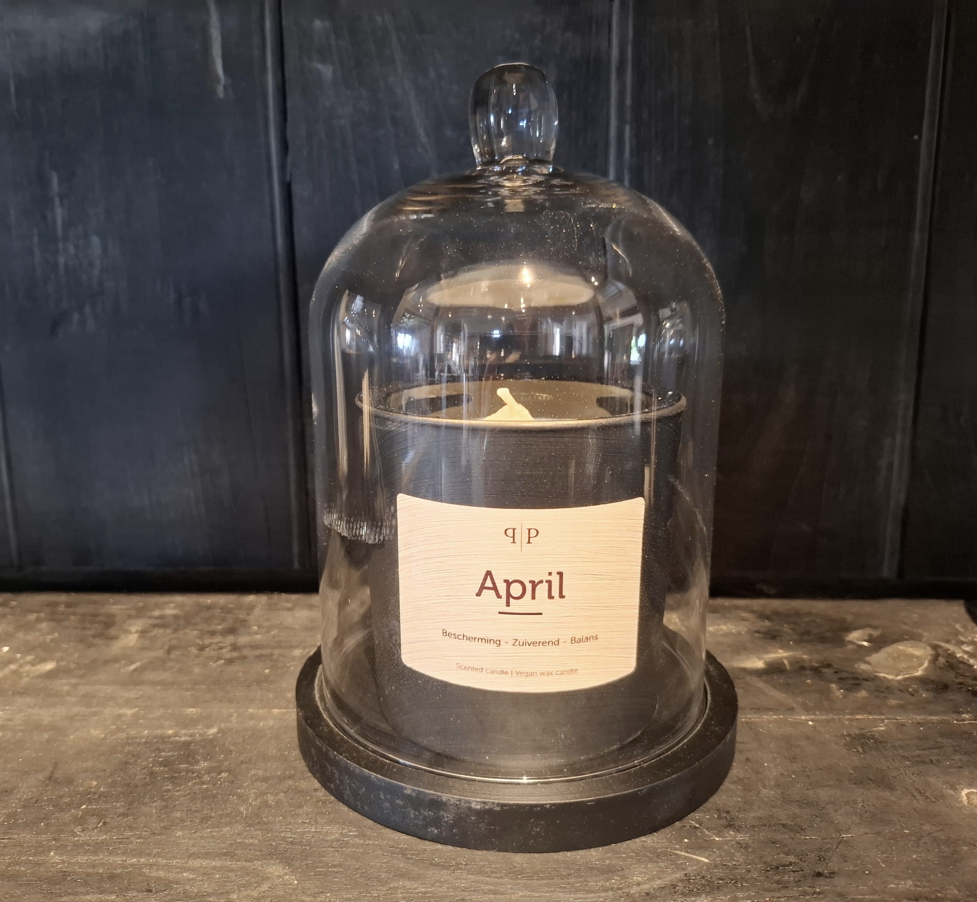 Maandkaars April