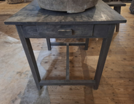 Bijzettafel
