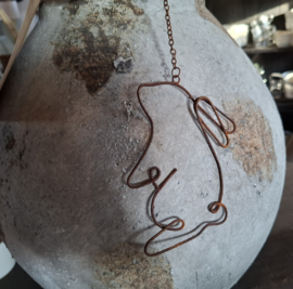 Konijntje aan ketting