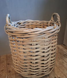 Ronde mand met handvatten