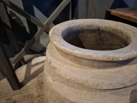 Nepalese pot