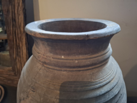 Nepalese pot