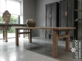 Unieke Elm houten eettafel