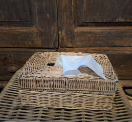 Rotan tissuebox