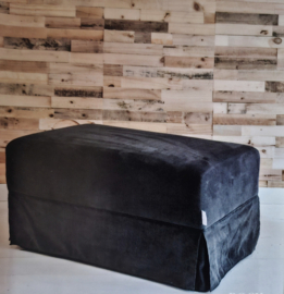 Hocker Hetty