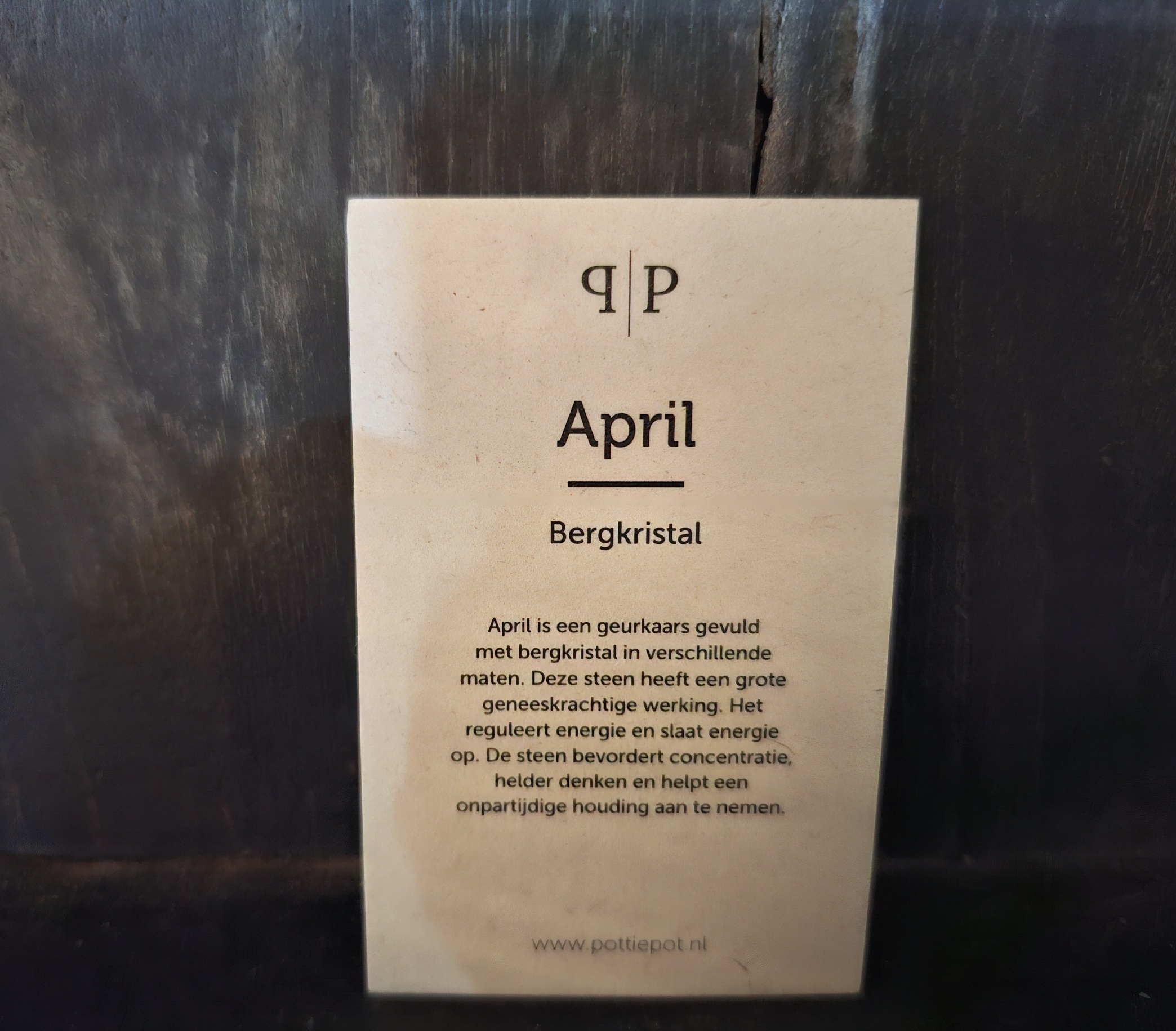 Maandkaars April
