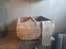 Oud houten rijstmand