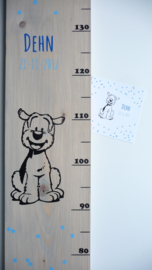 Groeimeter  steigerhout babykamer van geboortekaartje Dehn