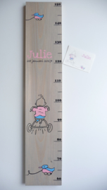 Groeimeter  hout van geboortekaartje kraamkado Julie