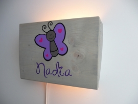 Cadeau met naam lamp vlinder