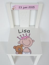 Uniek kraamkado geboortestoeltje op basis van het geboortekaartje Lisa