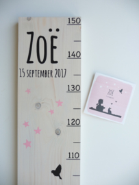 Groeimeter  persoonlijk kraamcadeau van geboortekaartje Zoe