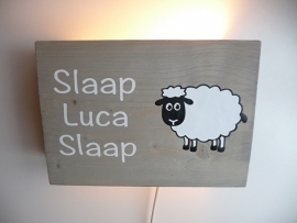 Origineel cadeau met naam lamp slaap kindje slaap