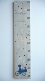 Groeimeter  hout van geboortekaartje kraamcadeau