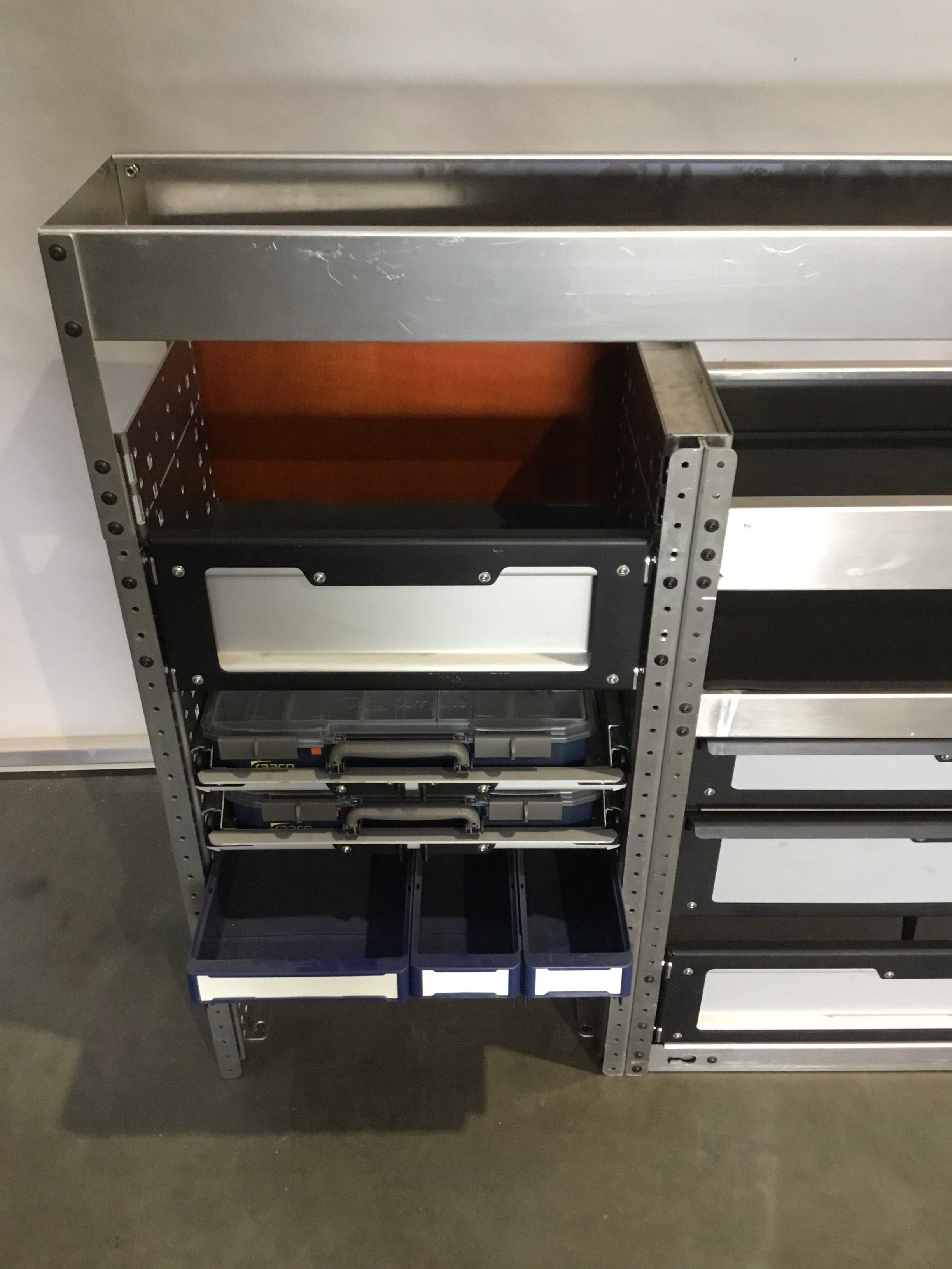 Aluminium TOM-LOCK bedrijfswagen inrichting GK-029