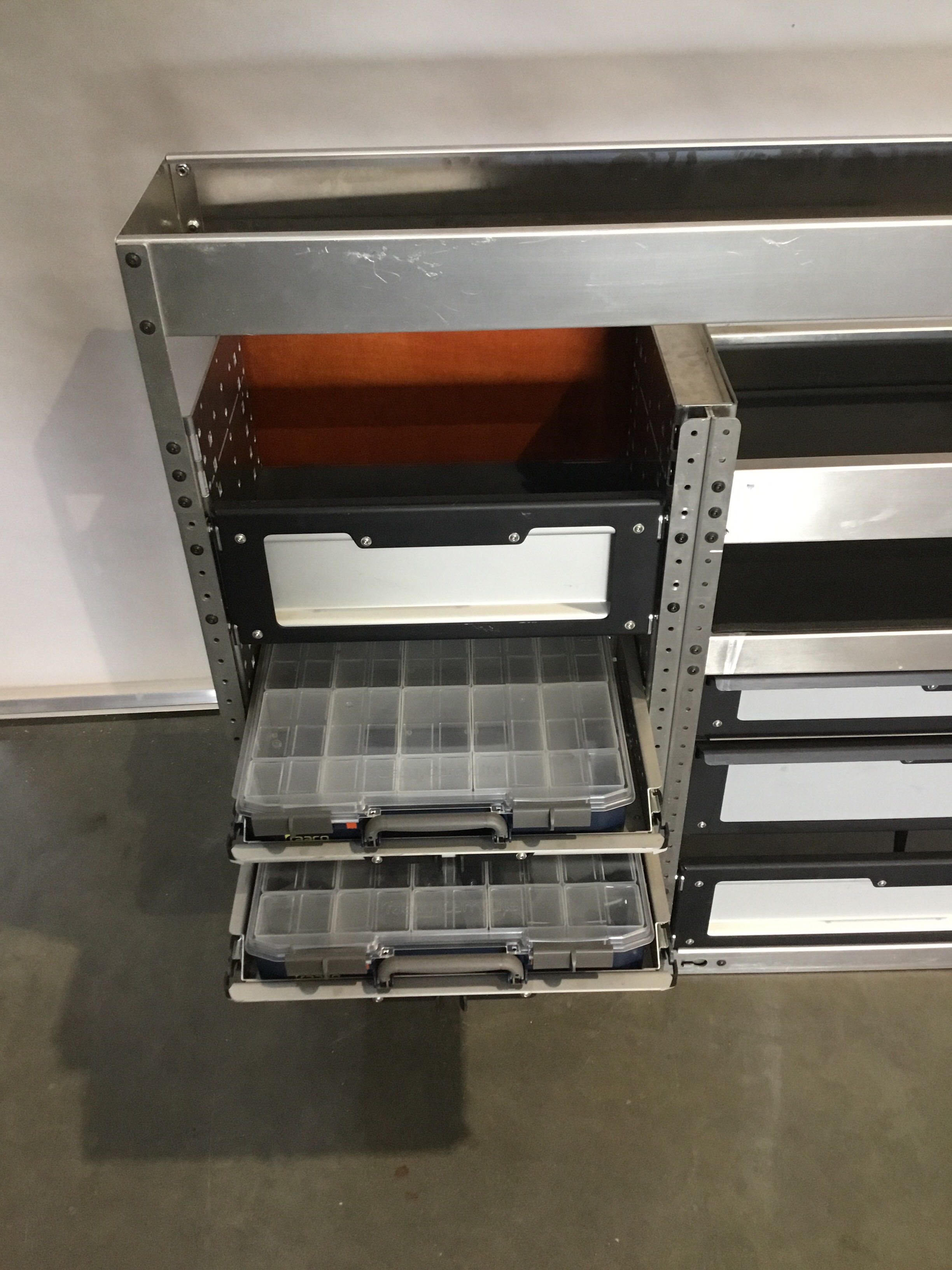 Aluminium TOM-LOCK bedrijfswagen inrichting GK-029