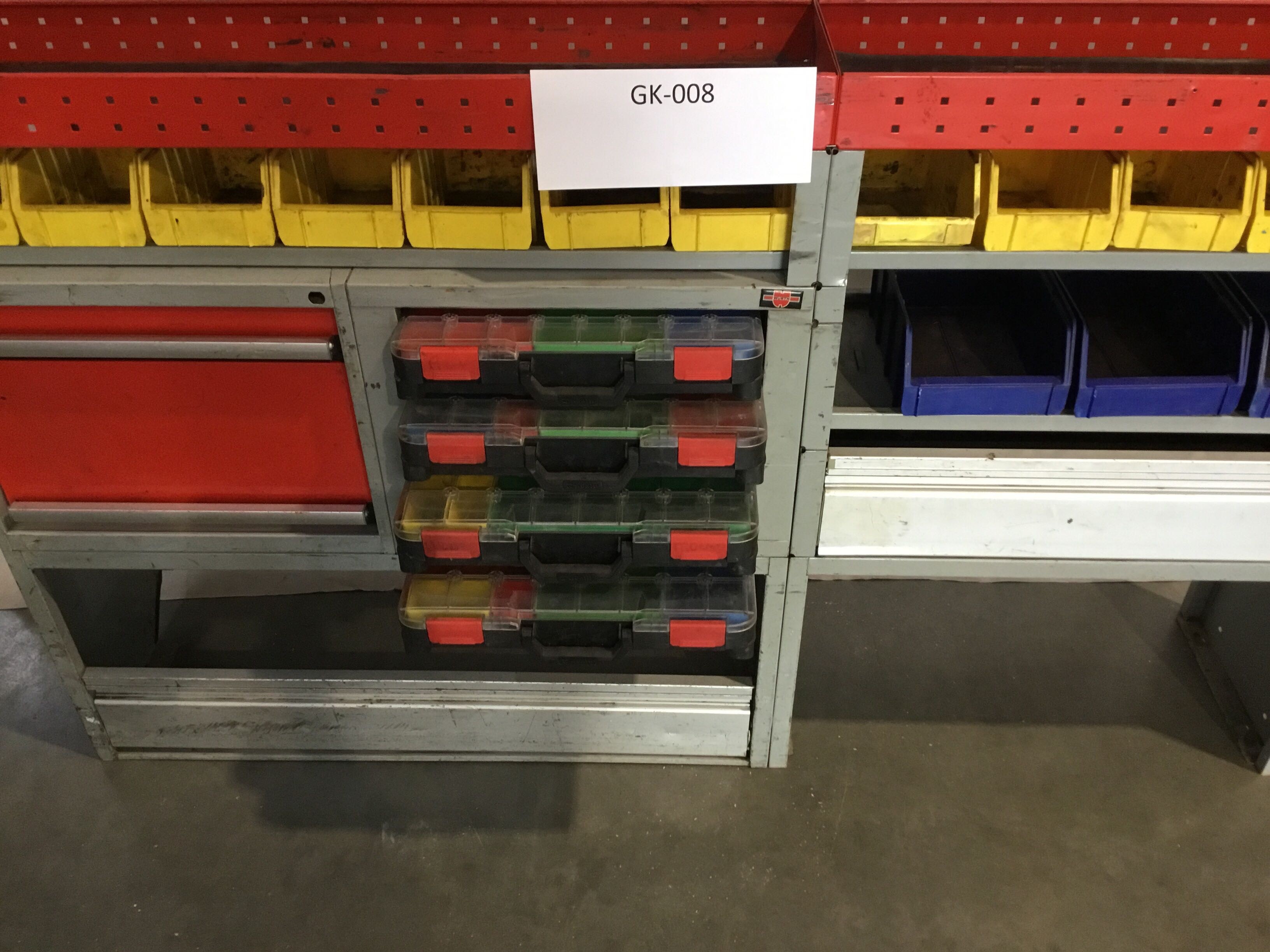 Wurth stalen bedrijfswagen inrichting GK-008
