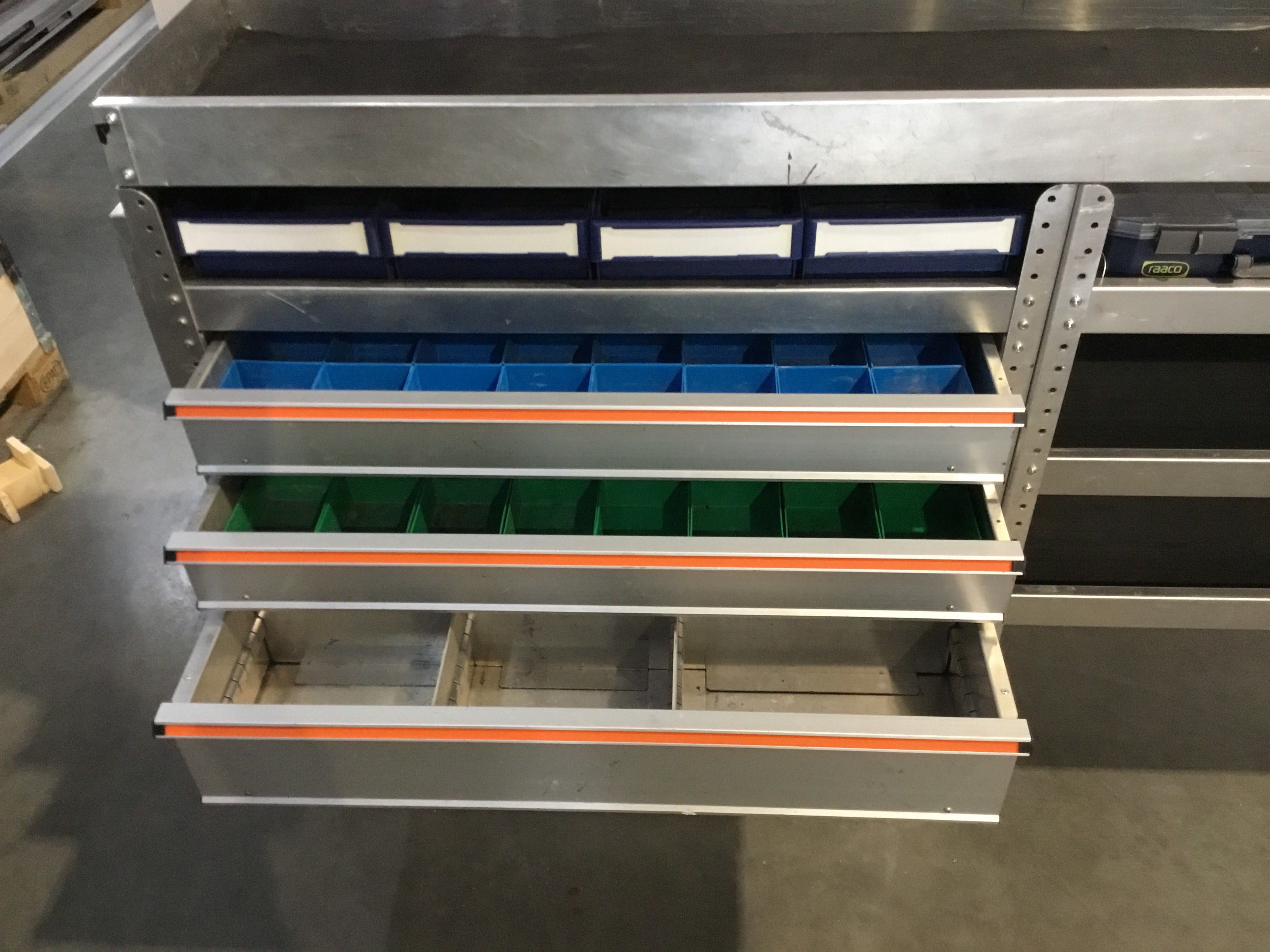 Aluminium bedrijfswagen inrichting GK-024