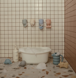 Mushie - Gieten en spelen - Badset - 10 maanden +