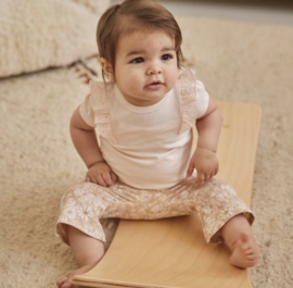 Dirkje - Kledingset - Licht - Roze