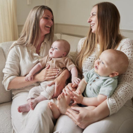 Dirkje - T-shirt - Bruin